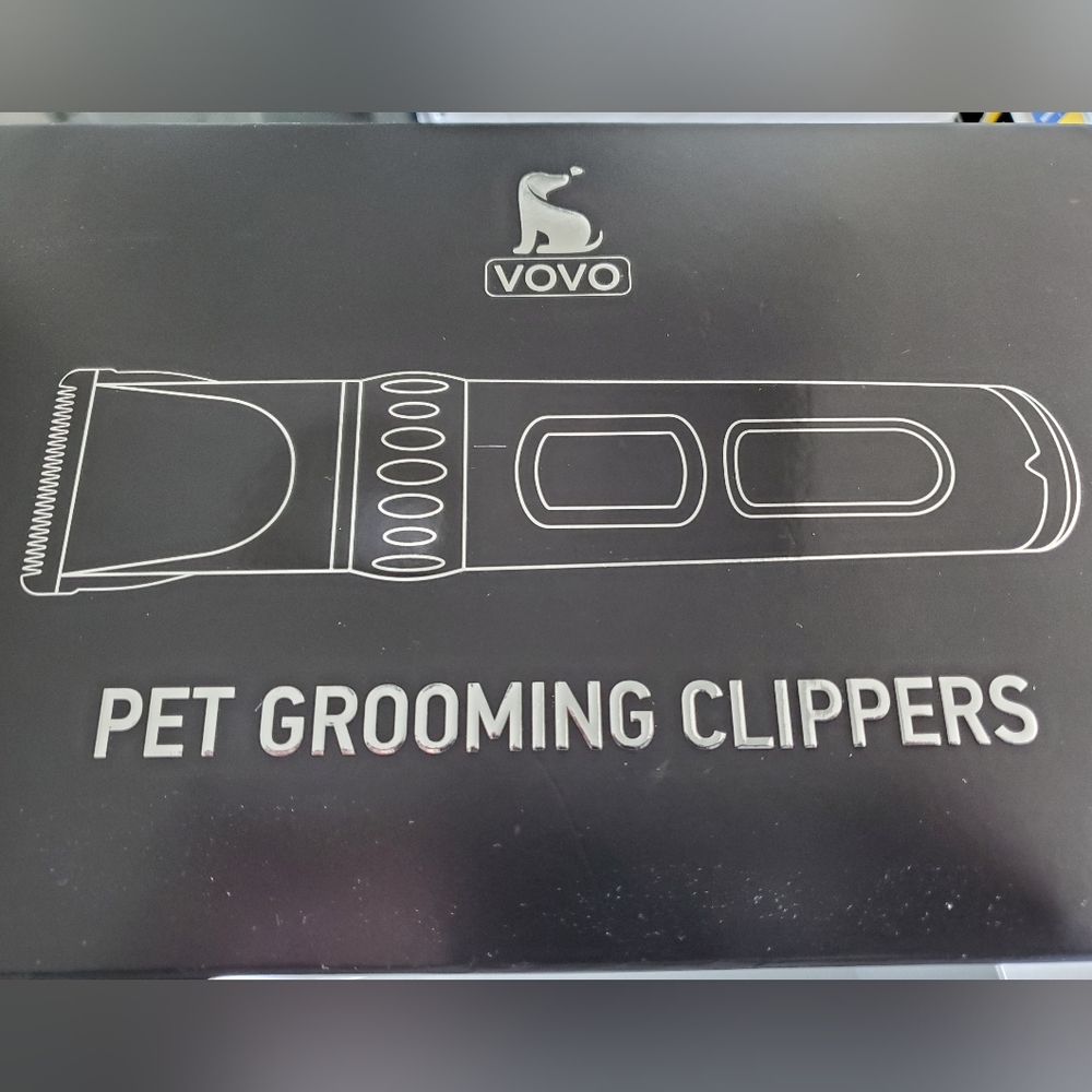 Pet grooming kit